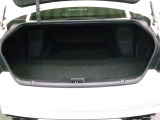 トヨタ高品質中古車洗浄「まるまるクリン」施行済♪室内の汚れもニオイも、くまなく洗浄・除菌・消臭!ボディやタイヤ、エンジンルームも、すみずみまで美しく仕上げます♪