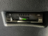 【ETC】高速道路の料金所をストレスなく通過!話題のスポットやサービスエリアに多い「スマートIC」利用時は必須のアイテムです。当店でセットアップを実施、ご納車当日からすぐにご利用いただけます!