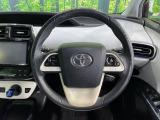 【純正革巻きステアリング】上質な革を使用することで、手にしっかり馴染みとても運転しやすいハンドルです♪