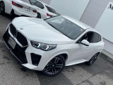 ご納車前には、BMWを熟知したメカニックによる100項目の点検・整備を行います。不具合箇所、交換時期に達している部品に関しましては、全て当社負担で交換してからのご納車となります。