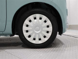タイヤサイズは155/65R14です。