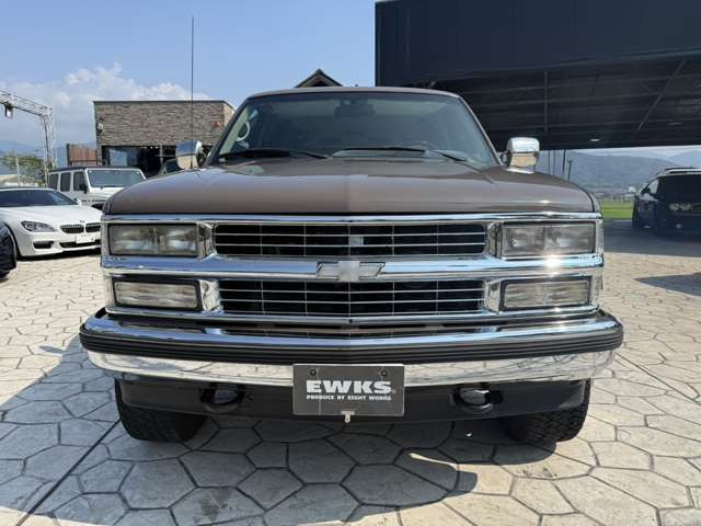 シボレー サバーバン 1500 LT 5.7 V8 4WD の中古車詳細 (走行距離不明