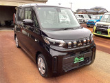 ご納車時には再度洗車・室内清掃を行い展示中についてしまった汚れも落として気持ち良くお乗りいただける状態にして納めさせていただきます!