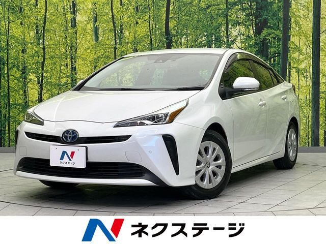 トヨタ プリウス 
