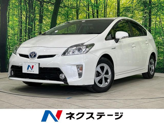 トヨタ プリウス 