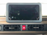 当車両はオーディオレスです。多彩なナビゲーション・オーディオをご用意しております。詳しくは当店スタッフにお問い合わせください。