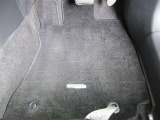 純正マットついています