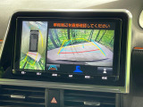 【パノラミックビューモニター】専用のカメラにより、上から見下ろしたような視点で360度クルマの周囲を確認することができます☆死角部分も確認しやすく、狭い場所での切り返しや駐車もスムーズに行えます。