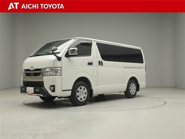 トヨタ ハイエースバン 
