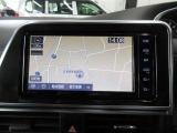 ナビは純正品。フルセグテレビ・CD・DVD・Bluetooth・ハンズフリー電話対応です。