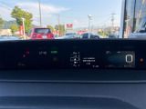 【スピードメーター】メーターがシンプルで見やすく運転しやすいですね。A