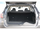 車体構造の見直しや、新型パワーリヤゲートの採用により、荷室幅および荷室開口部を拡大。サイズの大きな荷物の出し入れがしやすくなっております。