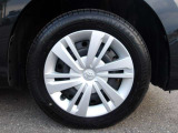 タイヤサイズは165/65R14です