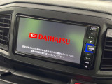 【純正ナビ】人気の純正ナビを装備しております。ナビの使いやすさはもちろん、オーディオ機能も充実!キャンプや旅行はもちろん、通勤や買い物など普段のドライブも楽しくなるはず♪
