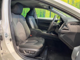 運転席シート廻りは使用感も少なく、良好な状態となっています。丁寧に使われていたことがよくわかりますね。