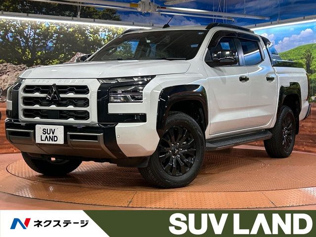 トライトン2.4 GSR ディーゼル 4WD