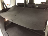 【トノカバー】荷物に直射日光が当たるのを防ぐだけでなく、目隠しとしての役割も果たしてくれるので、防犯面でも役立ちます!