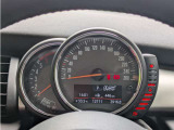 内装の綺麗なお車は気持ちがいいですし、コンディションが良いものが多いです!前のユーザーが丁寧に使っていた証拠ですね!
