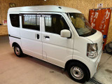 車体艶出し磨きしています!!