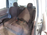 ゆとりある広々とした車内空間は、ドライブを始め買い物やレジャーなど、幅広く活躍します。一人でもみんなとでもお出かけを楽しみましょう!