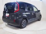 お気に入りの車を見にご来店の際は、事前にご予約のご連絡を頂けますと安心です。ご来店のご予約を頂ければ最大3日間、お車を押さえておくこともできます。