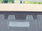 【スズキ セーフティサポート】走行中に前方の車両等を認識し、衝突しそうな時は警報とブレーキで衝突回避と被害軽減をアシスト。より安全にドライブをお楽しみいただけます。
