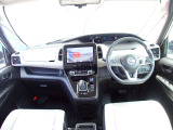 周りが見やすく運転しやすいお車です♪