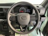 ダイハツディーラーでは「ダイハツ認定U-CAR」という基準を設け、車選びに詳しくないお客様でも「安心して選べる」をご提供しています。