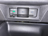 グローブボックス内にETCのスロットルがあります
