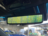 【デジタルインナーミラー】後席の大きな荷物や同乗者で後方が確認しづらい時でも安心!カメラが撮影した車両後方の映像をルームミラー内に表示。クリアな視界で状況の確認が可能です!