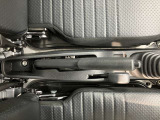 車両状態証明書修復歴の有無も一目瞭然。機能や内装・外装、走行距離、修復歴の有無をチェックし、クルマの状態を10段階にした車両状態証明書。数字や記号を使ってわかりやすく表示しています。