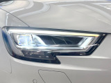 ●LEDハイビームが多数独立で存在し、ハイビーム時に対向車や前方を走る車の部分をロービームに切り替えが可能!!シーケンシャルウインカーも装備!!