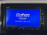 【純正ナビ】人気の純正ナビを装備しております。ナビの使いやすさはもちろん、オーディオ機能も充実!キャンプや旅行はもちろん、通勤や買い物など普段のドライブも楽しくなるはず♪