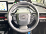 【ステアリングスイッチ】運転中、前方から目線をそらすことなく、オーディオ等の操作が可能な便利機能!安心&快適なドライブを演出してくれます♪