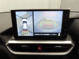 バックモニターを装備しています。車庫入れ時等に車両後方が確認出来るのでとても便利です。