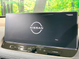【12.3インチメーカー純正ナビ】インテリアに溶け込むスタイリッシュな「専用設計」メーカーナビを装備♪視認性や操作性など基本性能にも優れ、より上質なカーライフをお楽しみいただけます。