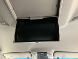 お子様に人気の後席モニター搭載!DVDやテレビ鑑賞して楽しもう!