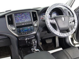 使いやすさや安全性を追求したステアリング周り!高級車ゆえにスイッチ類が多いのも特徴ですね!考え尽くされた配置ですぐに使いこなす事が出来ますのでご安心下さい!是非、体感してみて下さい!!