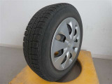 R1年式冬タイヤ175/65R15ヨコハマ製です。