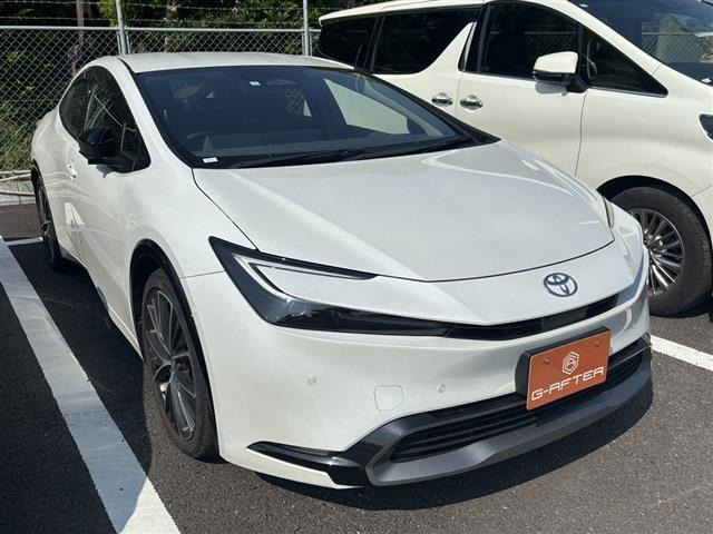 トヨタ プリウス 