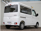 当店では国産車ガソリン車に関しては全てオイル交換してからのお渡しとなります。納車後も永久無料交換できます。