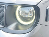 ●LEDヘッドライト:夜間走行時も良好な視界を確保し安心して運転できる高輝度LEDヘッドライトを装備!点灯速度が早く、消費電力も抑えられています。