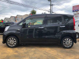 納車前にはプロのメカニックが点検、整備を行いますので安心してお乗り頂けます。