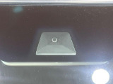 【ホンダセンシング】走行中に前方の車両等を認識し、衝突しそうな時は警報とブレーキで衝突回避と被害軽減をアシスト。より安全にドライブをお楽しみいただけます。