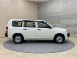 全車1年間の走行距離無制限のロングラン保証付きです。また、さらに安心をお求めの方には1年〜2年の保証延長ができる「ロングラン&alpha;保証」(有償)もお選びいただけます。
