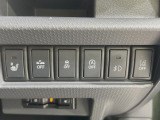 【シートヒーター&ベンチレーション】夏場は涼しい風でお尻や背中の熱やムレを防ぎ、冬はエアコンよりも早く温まってポカポカに!季節を問わず快適に過ごせます。