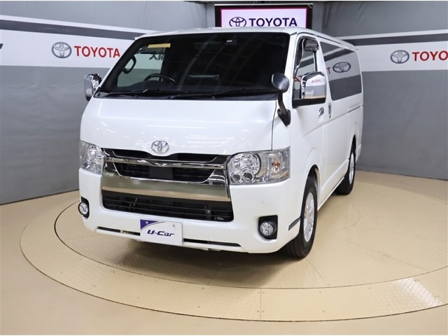 トヨタ ハイエースバン 