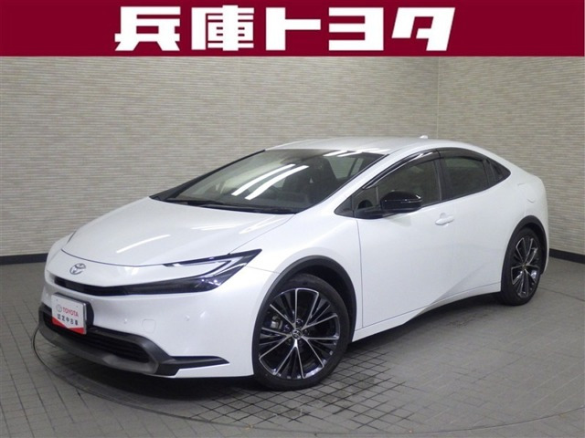 トヨタ プリウス 