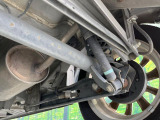 お車を安心してお乗りいただく為には、足回りの定期点検が欠かせません。サービスサポート(有償保証)では無料点検もご提供しており、安心のカーライフをお過ごしいただけるサポート体制が整っています。