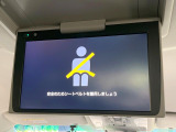 【12.1型フリップダウン】大画面モニターで後席でもエンタメをお楽しみいただけます。家族や友人とお出かけする機会が多い方に大人気です♪